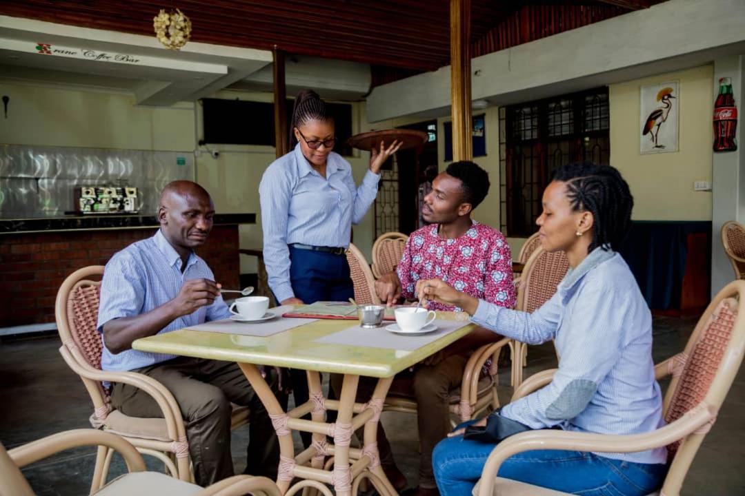 Kilimanjaro Crane Hotel Moshi Bagian luar foto